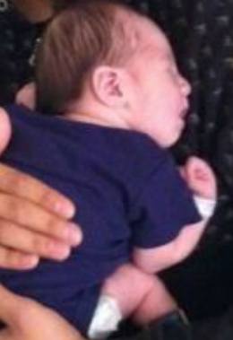 Alley newborn