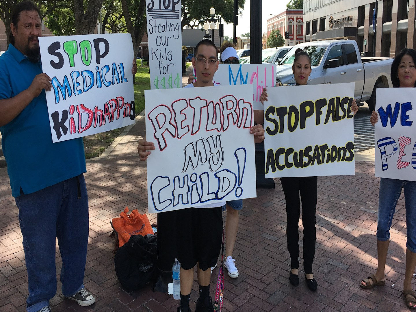 Texas-Protest-Gardasil-Shot-Medical-Kidnap