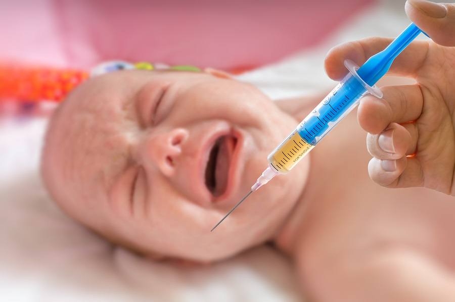 infant crying due to vaccine image