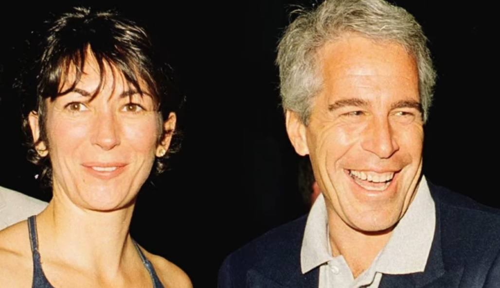 Ghislane Maxwell with Epstein